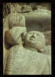 横臥仏、Gal Vihara（花崗岩）（詳細）